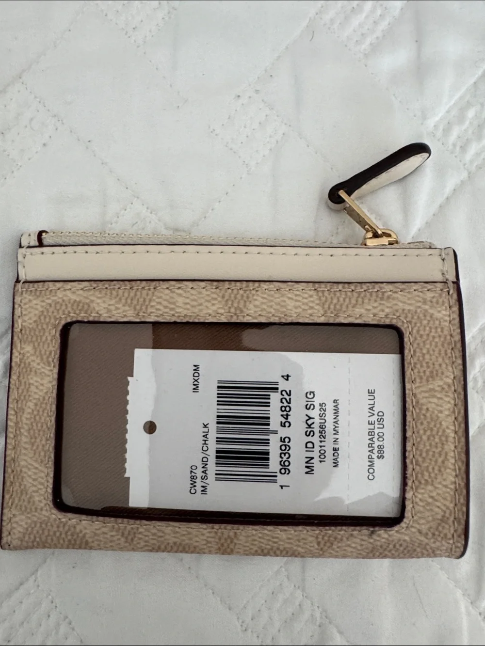 Coach Beige and Chalk Signature Zip Card Case